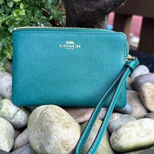 Coach wristlet small teal green with gold hardware NWOT